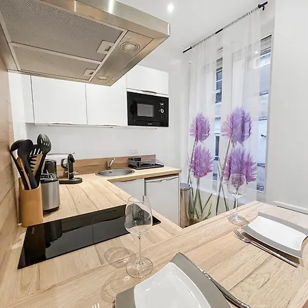 Duplex Centre - Cour Interieure & Smart Tv